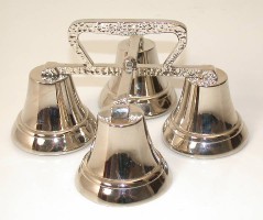 Dzwonek liturgiczny - niklowany